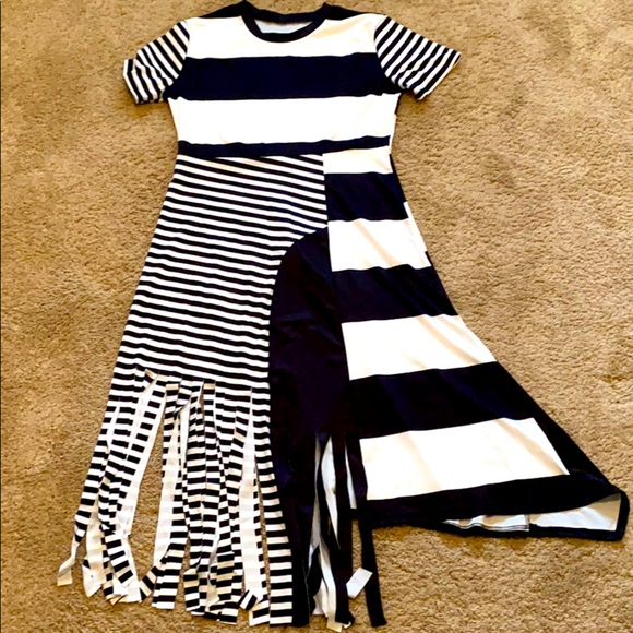 Tassels Hem Stripe Print Short Sleeve Dress - Picture 3 of 3